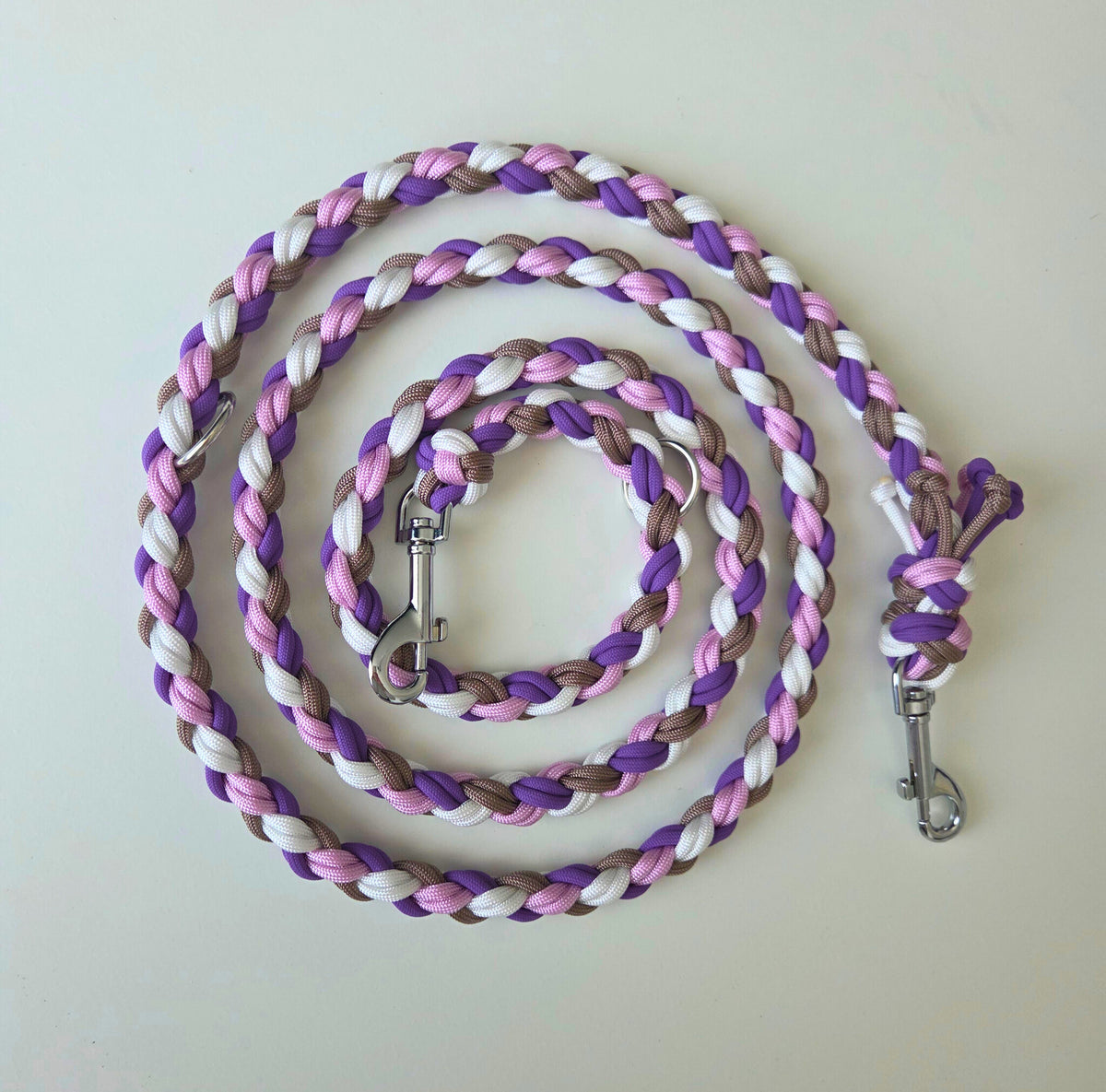 Hundeleine & Halsband Set lila taupe weiß – verstellbares Hunde Set, breites Halsband für mittelgroße und große Hunde