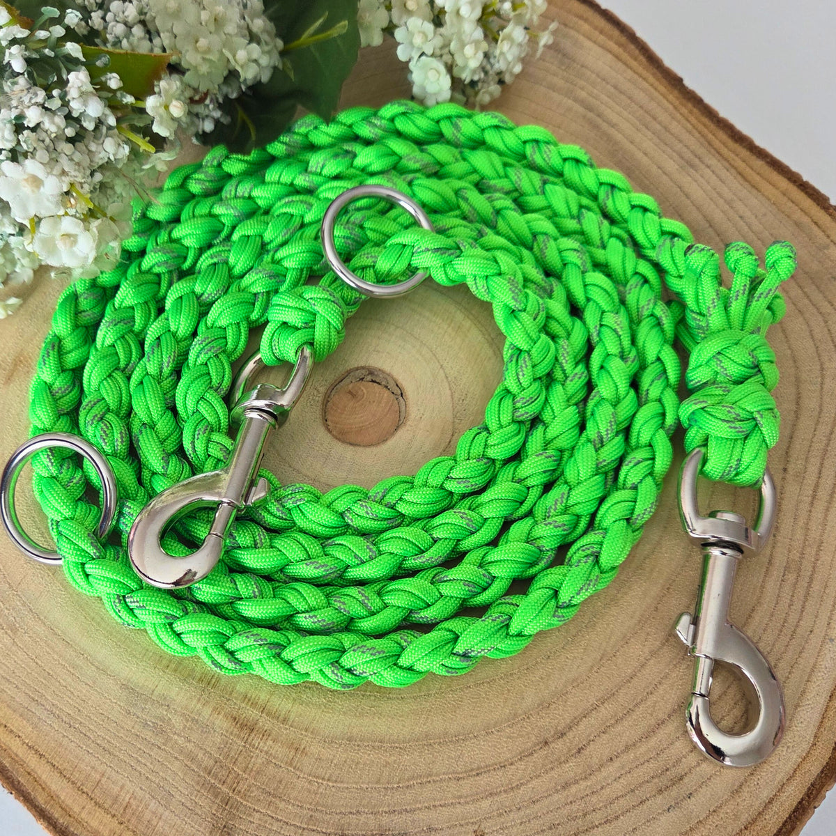 Individuelle Paracord-Leine für Hunde 15-30 kg